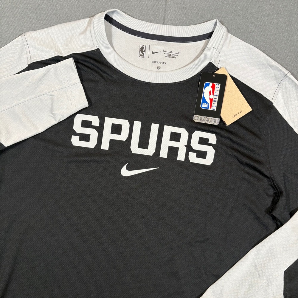 San Antonio Spurs Nike 24-25 Pre-Game Long Sleeve Tee Silver|Black Large NWT